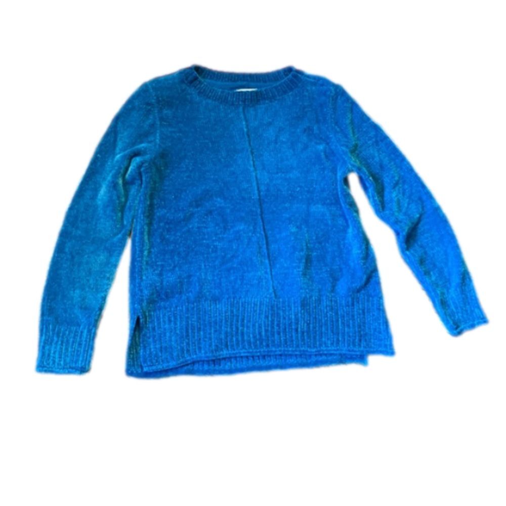 Beautiful blue soft ps sweater Box 19